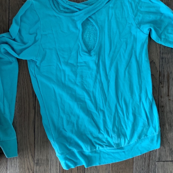 Sweater. - Picture 2 of 3